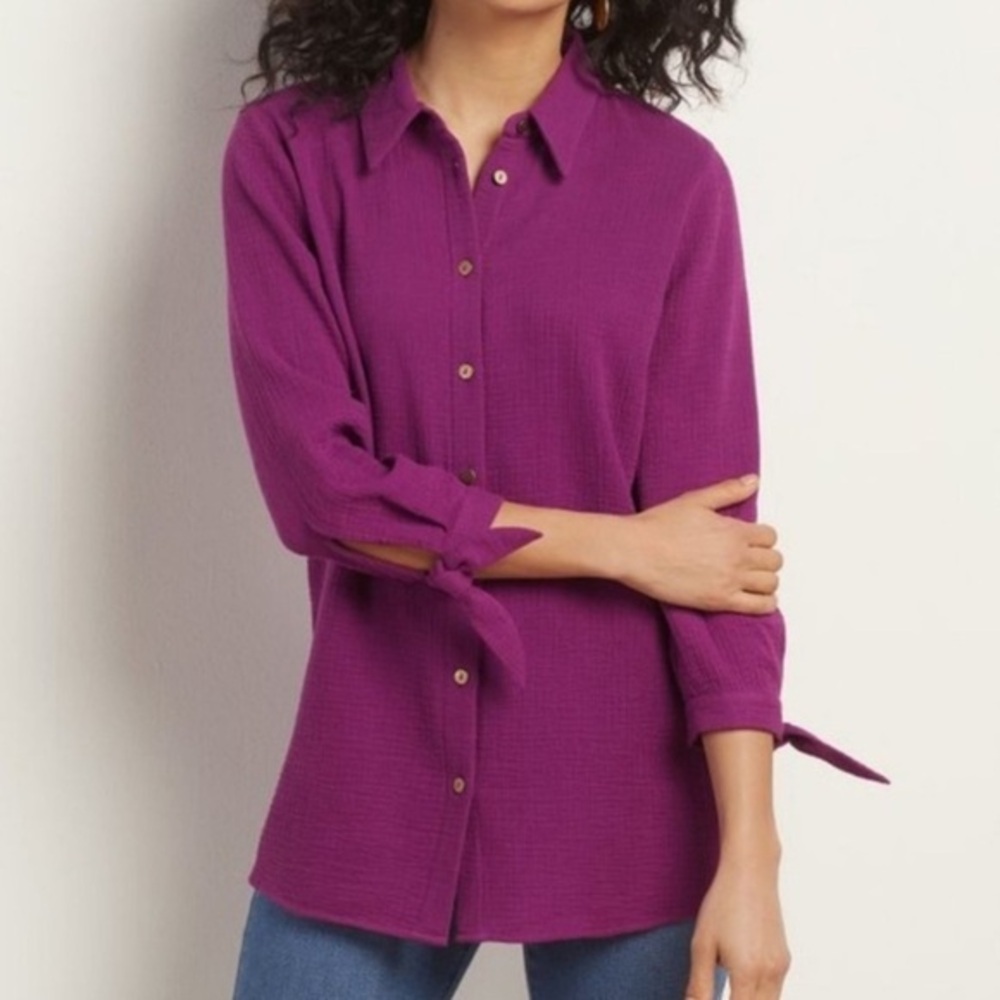 M Soft Surroundings top